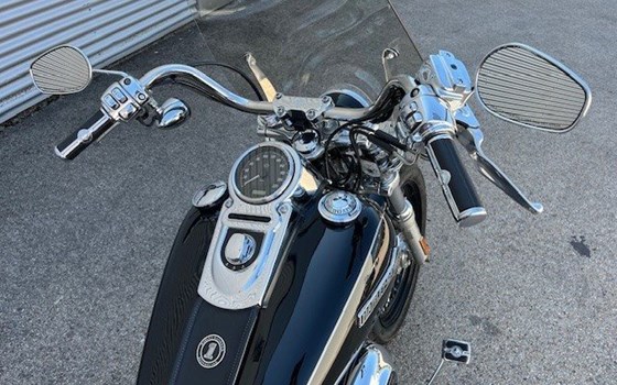 Gebrauchtmotorrad Harley-Davidson Dyna Super Glide Custom FXDC - Bild 5 Gebrauchtmotorrad Harley-Davidson Dyna Super Glide Custom FXDC - Bild 5