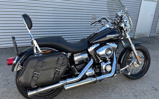 Gebrauchtmotorrad Harley-Davidson Dyna Super Glide Custom FXDC - Bild 7 Gebrauchtmotorrad Harley-Davidson Dyna Super Glide Custom FXDC - Bild 7