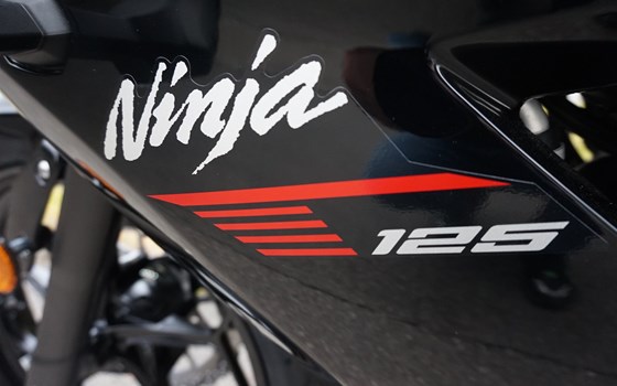 Offre Kawasaki Ninja 125 - Image 10