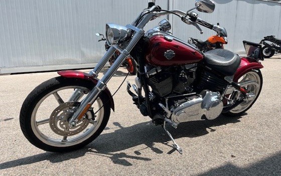 Gebrauchtmotorrad Harley-Davidson Softtail Rocker C FXCWC - Bild 10 Gebrauchtmotorrad Harley-Davidson Softtail Rocker C FXCWC - Bild 10