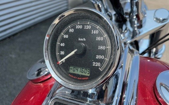 Gebrauchtmotorrad Harley-Davidson Softtail Rocker C FXCWC - Bild 11 Gebrauchtmotorrad Harley-Davidson Softtail Rocker C FXCWC - Bild 11