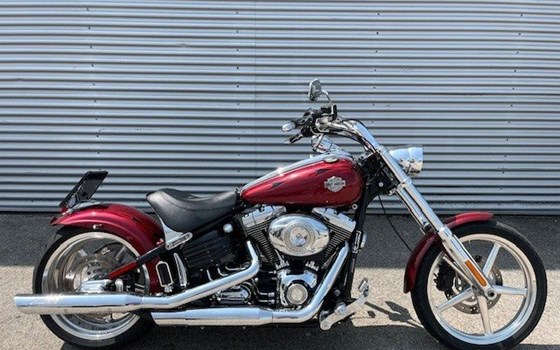 Gebrauchtmotorrad Harley-Davidson Softtail Rocker C FXCWC - Bild 2 Gebrauchtmotorrad Harley-Davidson Softtail Rocker C FXCWC - Bild 2