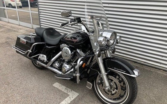 Gebrauchtmotorrad Harley-Davidson Touring Road King FLHR - Bild 3 Gebrauchtmotorrad Harley-Davidson Touring Road King FLHR - Bild 3