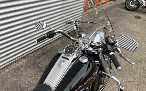 Gebrauchtmotorrad Harley-Davidson Touring Road King FLHR - Bild 4 Gebrauchtmotorrad Harley-Davidson Touring Road King FLHR - Bild 4