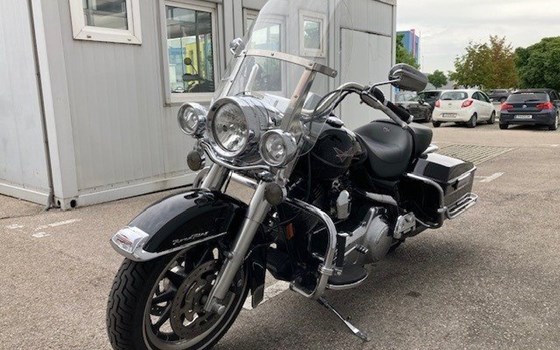 Gebrauchtmotorrad Harley-Davidson Touring Road King FLHR - Bild 9 Gebrauchtmotorrad Harley-Davidson Touring Road King FLHR - Bild 9