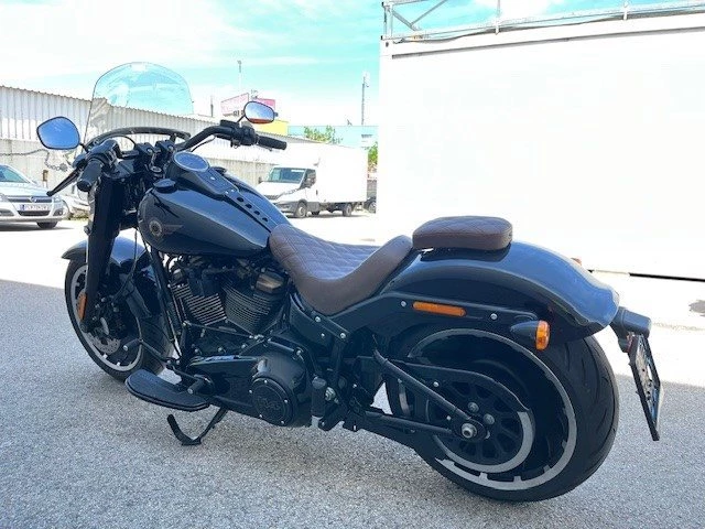 Harley-Davidson Fat Boy 30th Anniversary (Anniversary Black) - Bild 10