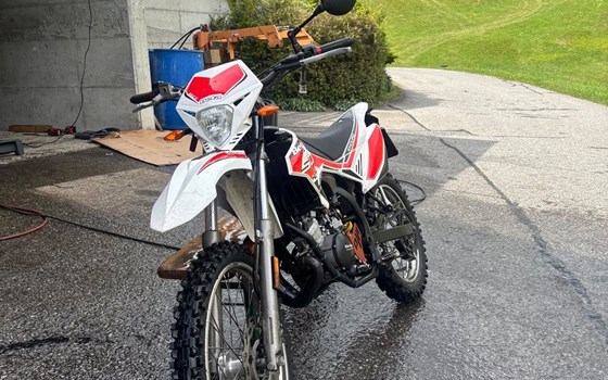 Gebrauchtmotorrad Beta RR 2T 50 - Bild 1 Gebrauchtmotorrad Beta RR 2T 50 - Bild 1
