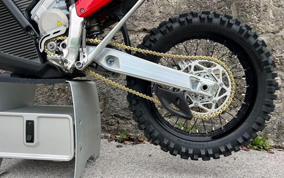 Gebrauchtmotorrad Stark Future Varg EX - Bild 4 Gebrauchtmotorrad Stark Future Varg EX - Bild 4