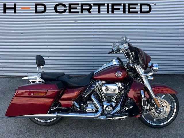 Harley-Davidson CVO Road King FLHRSE (Burgundy Blaze) - Bild 1