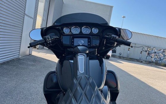 Gebrauchtmotorrad Harley-Davidson Touring Street Glide Special FLHXS - Bild 14 Gebrauchtmotorrad Harley-Davidson Touring Street Glide Special FLHXS - Bild 14
