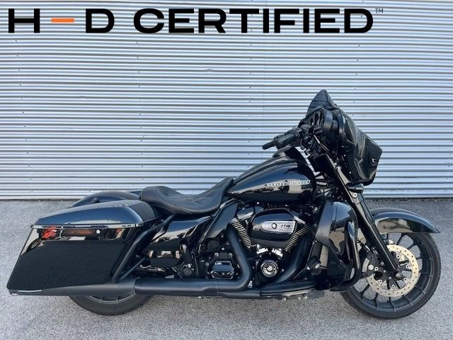 Harley-Davidson Touring Street Glide Special FLHXS (Vivid Black) - Bild 1