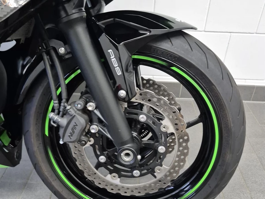 Angebot Kawasaki Ninja 650 Bild 5: Angebot Kawasaki Ninja 650