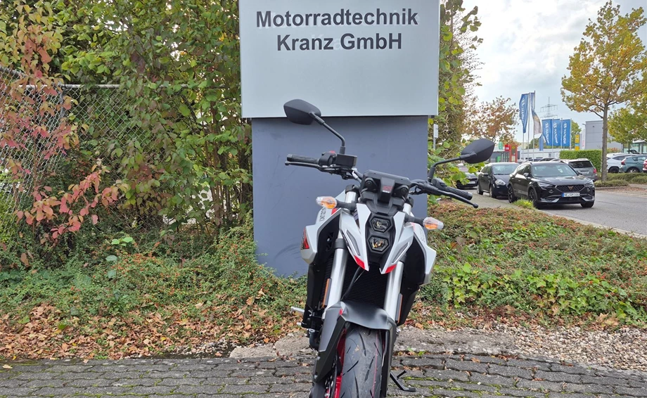 Angebot Suzuki GSX-8S Bild 2: Angebot Suzuki GSX-8S