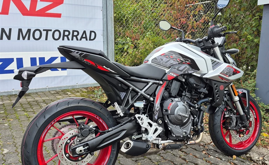 Angebot Suzuki GSX-8S Bild 8: Angebot Suzuki GSX-8S