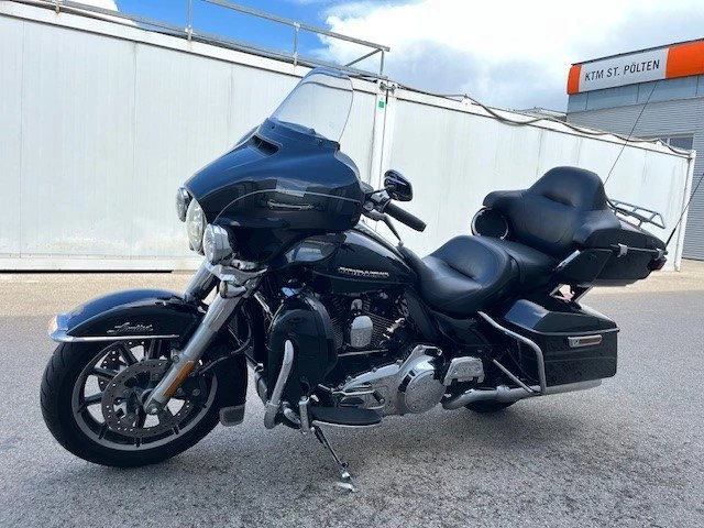 Harley-Davidson Touring Electra Glide Ultra Limited FLHTK (Vivid Black) - Bild 10