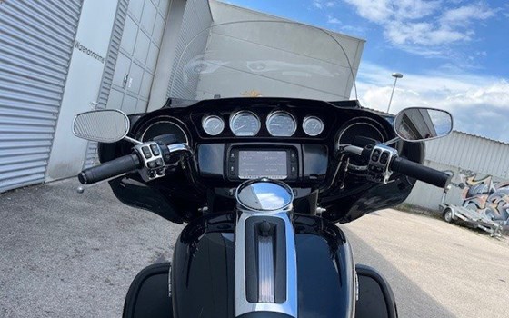 Gebrauchtmotorrad Harley-Davidson Touring Electra Glide Ultra Limited FLHTK - Bild 12 Gebrauchtmotorrad Harley-Davidson Touring Electra Glide Ultra Limited FLHTK - Bild 12