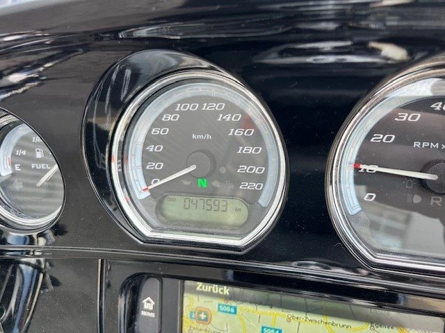 Harley-Davidson Touring Electra Glide Ultra Limited FLHTK (Vivid Black) - Bild 14