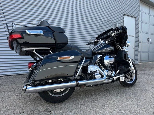 Harley-Davidson Touring Electra Glide Ultra Limited FLHTK (Vivid Black) - Bild 8