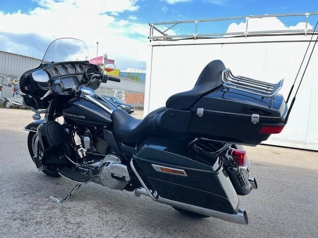 Harley-Davidson Touring Electra Glide Ultra Limited FLHTK (Vivid Black) - Bild 9