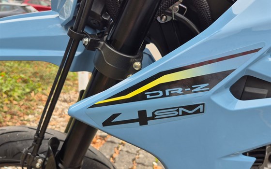 Neufahrzeug Suzuki DR-Z4SM - Bild 7