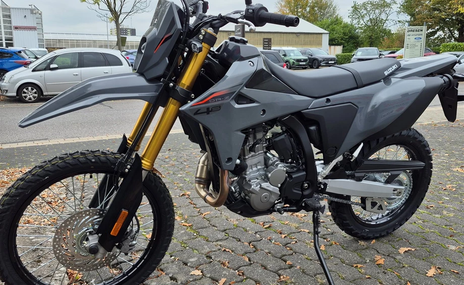Angebot Suzuki DR-Z4S Bild 6: Angebot Suzuki DR-Z4S