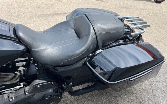 Gebrauchtmotorrad Harley-Davidson Touring Road King Special FLHRXS - Bild 10 Gebrauchtmotorrad Harley-Davidson Touring Road King Special FLHRXS - Bild 10