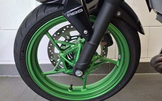 Gebrauchtmotorrad Kawasaki Z 500 SE - Bild 12