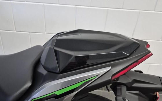 Gebrauchtmotorrad Kawasaki Z 500 SE - Bild 15