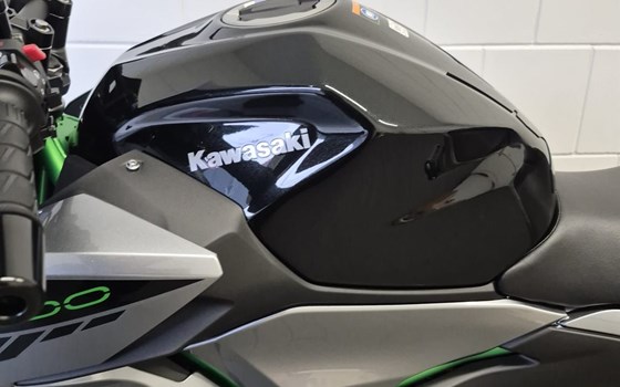 Gebrauchtmotorrad Kawasaki Z 500 SE - Bild 14