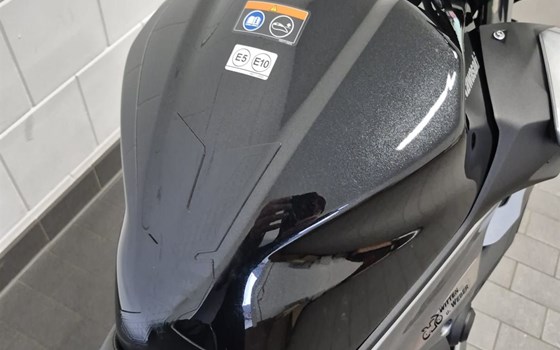 Gebrauchtmotorrad Kawasaki Z 500 SE - Bild 3