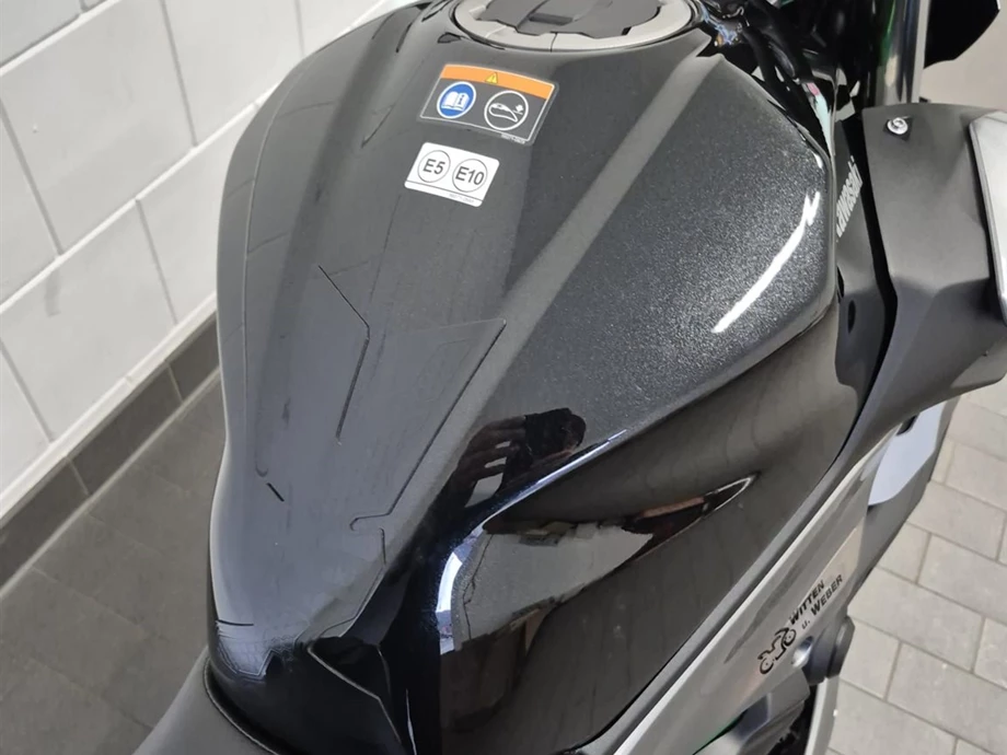 Angebot Kawasaki Z 500 SE Bild 3: Angebot Kawasaki Z 500 SE
