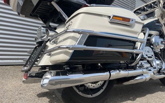 Gebrauchtmotorrad Harley-Davidson Electra Glide Ultra Classic FLHTCU - Bild 7 Gebrauchtmotorrad Harley-Davidson Electra Glide Ultra Classic FLHTCU - Bild 7
