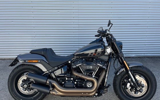 Gebrauchtmotorrad Harley-Davidson Softail Fat Bob 114 FXFBS - Bild 2 Gebrauchtmotorrad Harley-Davidson Softail Fat Bob 114 FXFBS - Bild 2