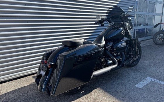 Gebrauchtmotorrad Harley-Davidson Touring Road King Special FLHRXS - Bild 4 Gebrauchtmotorrad Harley-Davidson Touring Road King Special FLHRXS - Bild 4