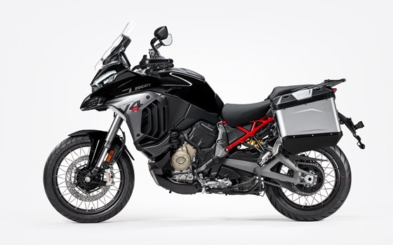 Gebrauchtmotorrad Ducati Multistrada V4 S - Bild 1 Gebrauchtmotorrad Ducati Multistrada V4 S - Bild 1