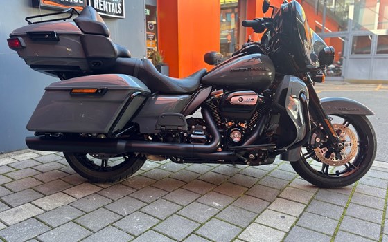 Gebrauchtmotorrad Harley-Davidson Touring Electra Glide Ultra Limited FLHTK - Bild 2 Gebrauchtmotorrad Harley-Davidson Touring Electra Glide Ultra Limited FLHTK - Bild 2