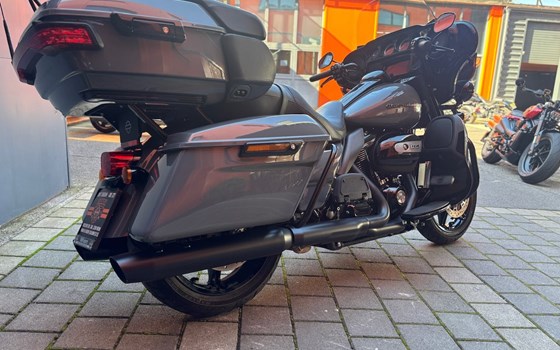 Gebrauchtmotorrad Harley-Davidson Touring Electra Glide Ultra Limited FLHTK - Bild 3 Gebrauchtmotorrad Harley-Davidson Touring Electra Glide Ultra Limited FLHTK - Bild 3