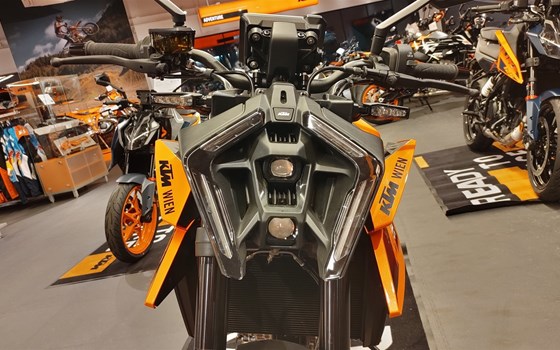 Neufahrzeug KTM 990 Duke - Bild 4 Neufahrzeug KTM 990 Duke - Bild 4