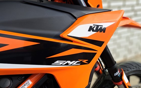 Gebrauchtmotorrad KTM 125 SMC R - Bild 5
