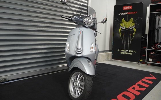 Gebrauchtmotorrad Vespa Primavera 50 - Bild 3