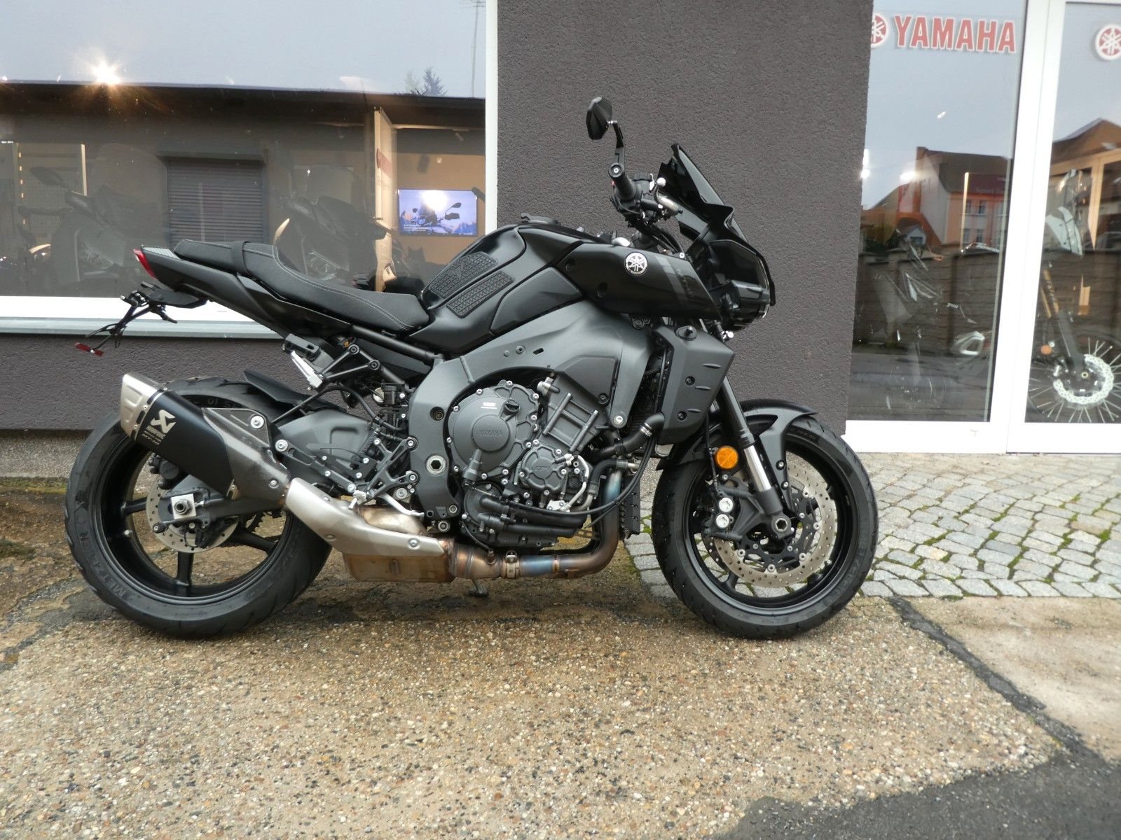 Yamaha MT-10 