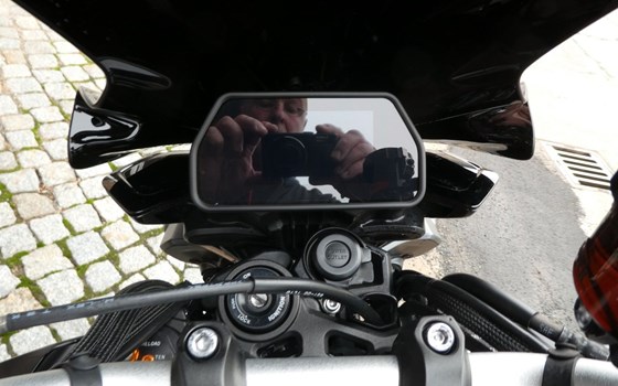 Gebrauchtmotorrad Yamaha MT-10 - Bild 12