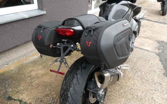 Gebrauchtmotorrad Yamaha MT-10 - Bild 14