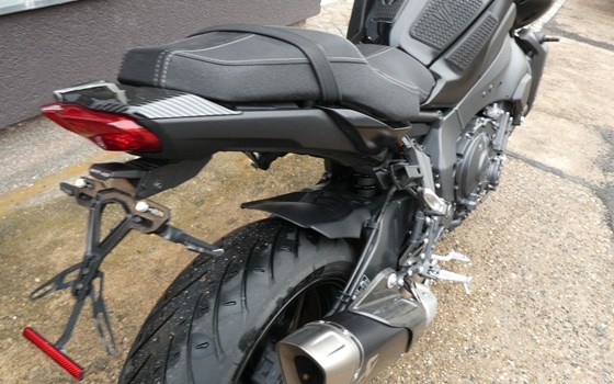 Gebrauchtmotorrad Yamaha MT-10 - Bild 3
