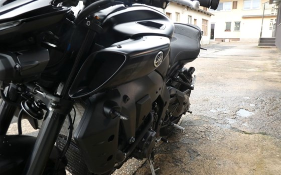 Gebrauchtmotorrad Yamaha MT-10 - Bild 6
