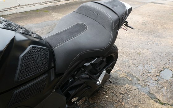 Gebrauchtmotorrad Yamaha MT-10 - Bild 7