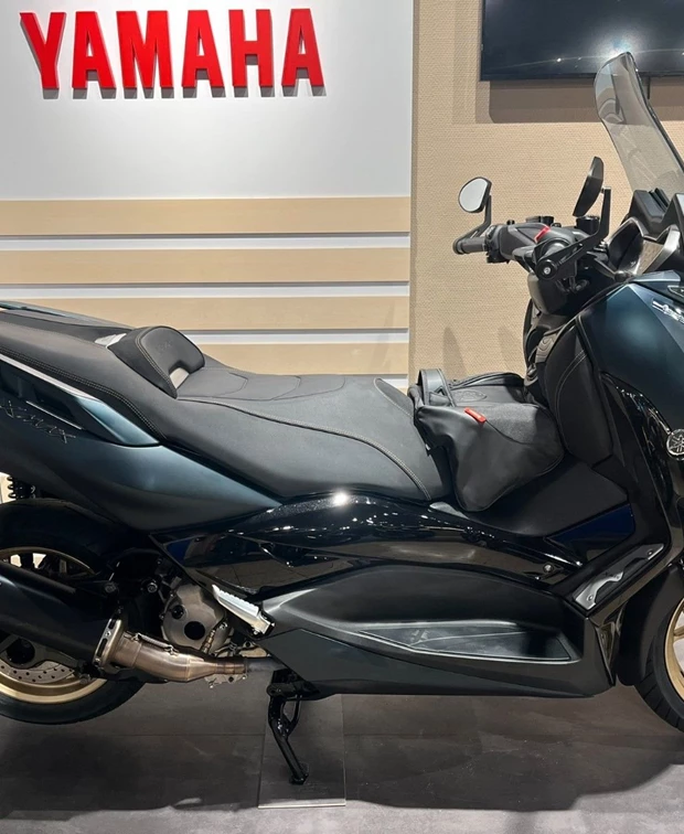 Yamaha XMAX 300 Tech MAX
