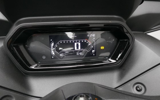 Gebrauchtmotorrad Yamaha XMAX 125 - Bild 9