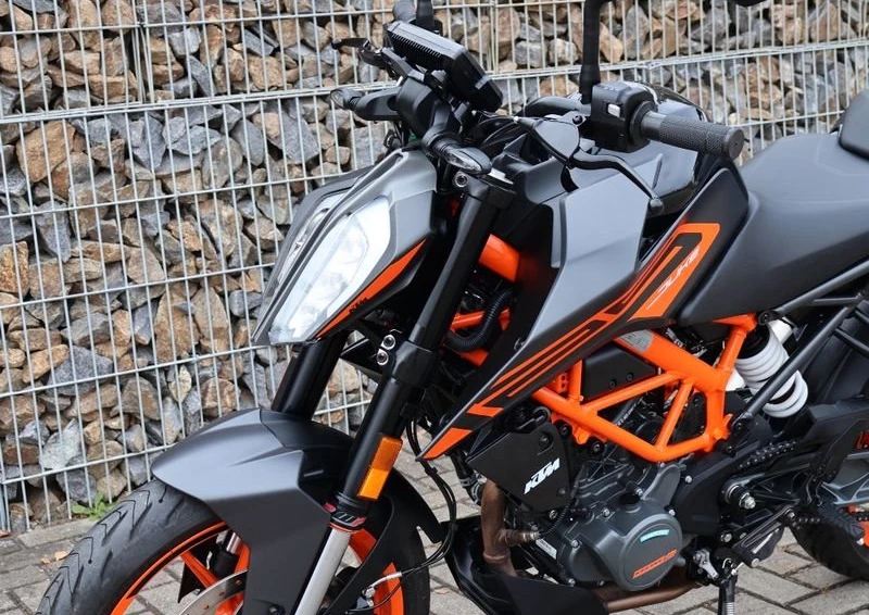 Angebot KTM 125 Duke Bild 2: Angebot KTM 125 Duke