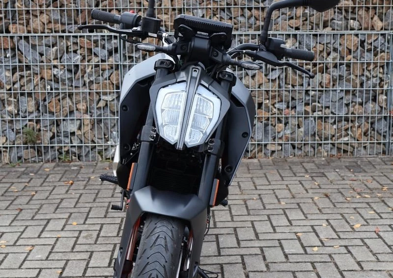 Angebot KTM 125 Duke Bild 5: Angebot KTM 125 Duke